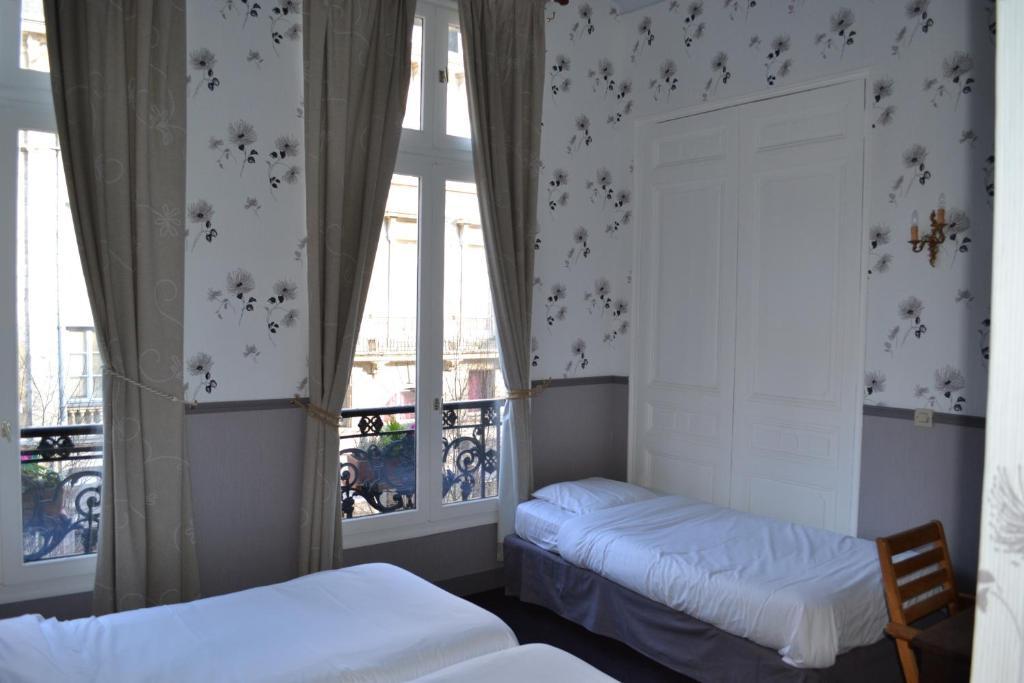 Hotel Des Carmes - Rouen Quarto foto