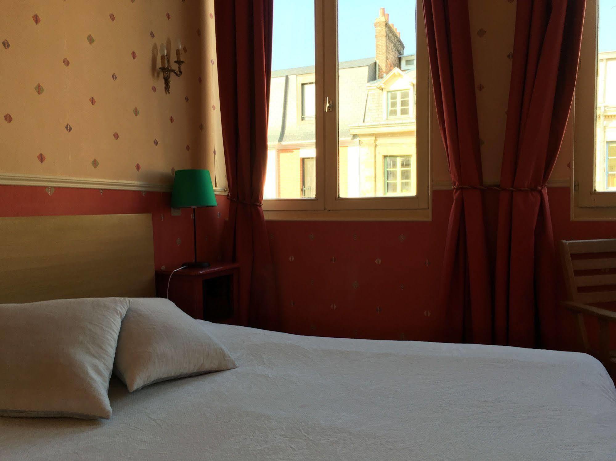 Hotel Des Carmes - Rouen Exterior foto